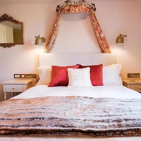The Bower Inn Бриджуотър Екстериор снимка A bedroom at the hotel