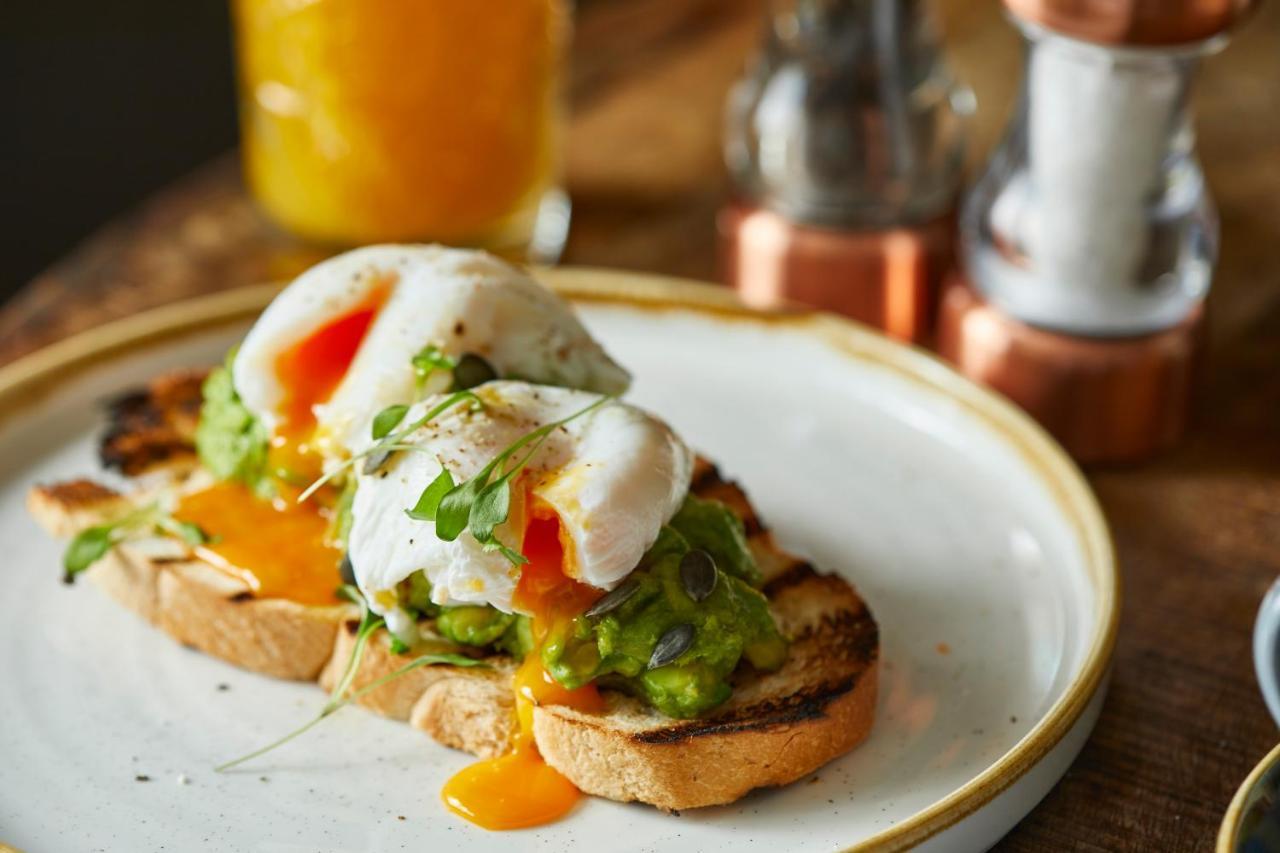 The Bower Inn Бриджуотър Екстериор снимка Avocado on toast with a poached egg